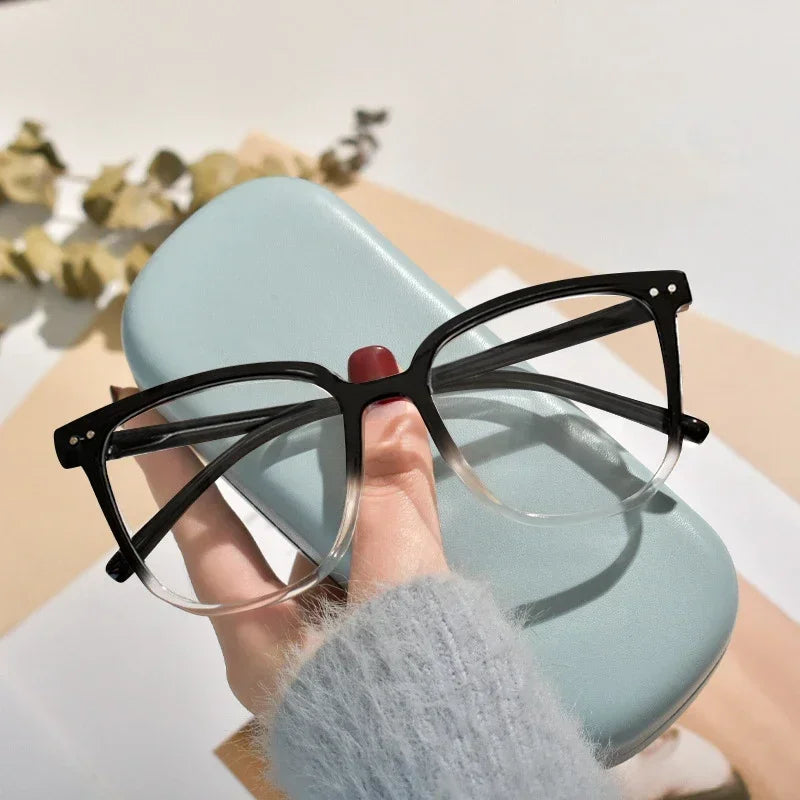 Fashion Square Large Frame Blue Light Blocking Reading Glasses Retro Men Women Presbyopia Glasses Unisex Far Sight Eyewear
