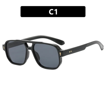 New Fashion Square Women Men Sunglasses Retro Rivets Women Brand Designer Shades UV400 Sun Glasses Gafas De Sol