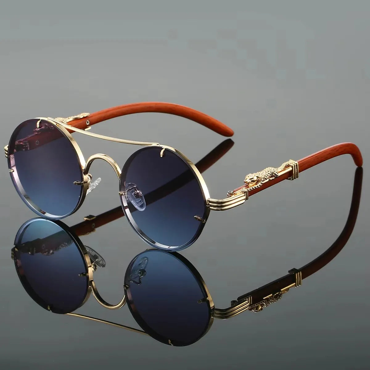 Vintage Round Double Bridge Sunglasses – Gold Frame & Wood Grain Temples with Dragon Carving, UV400 Gradient Lens, Steampunk Sty