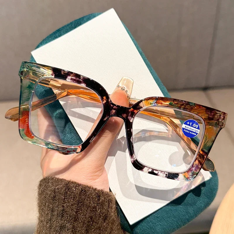 New Fashionable Large Frame Reading Glasses with Spring Legs Multi-colour Anti-blue Light Presbyopia Glasses for Men and Women