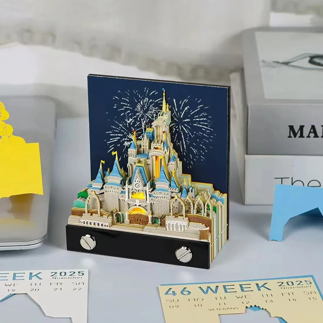 Treehouse 3D Desktop Calendar Sticky Notes Creative Crafts Souvenirs Paper Carvings Memo Pad New Year Gifts Office Ornament