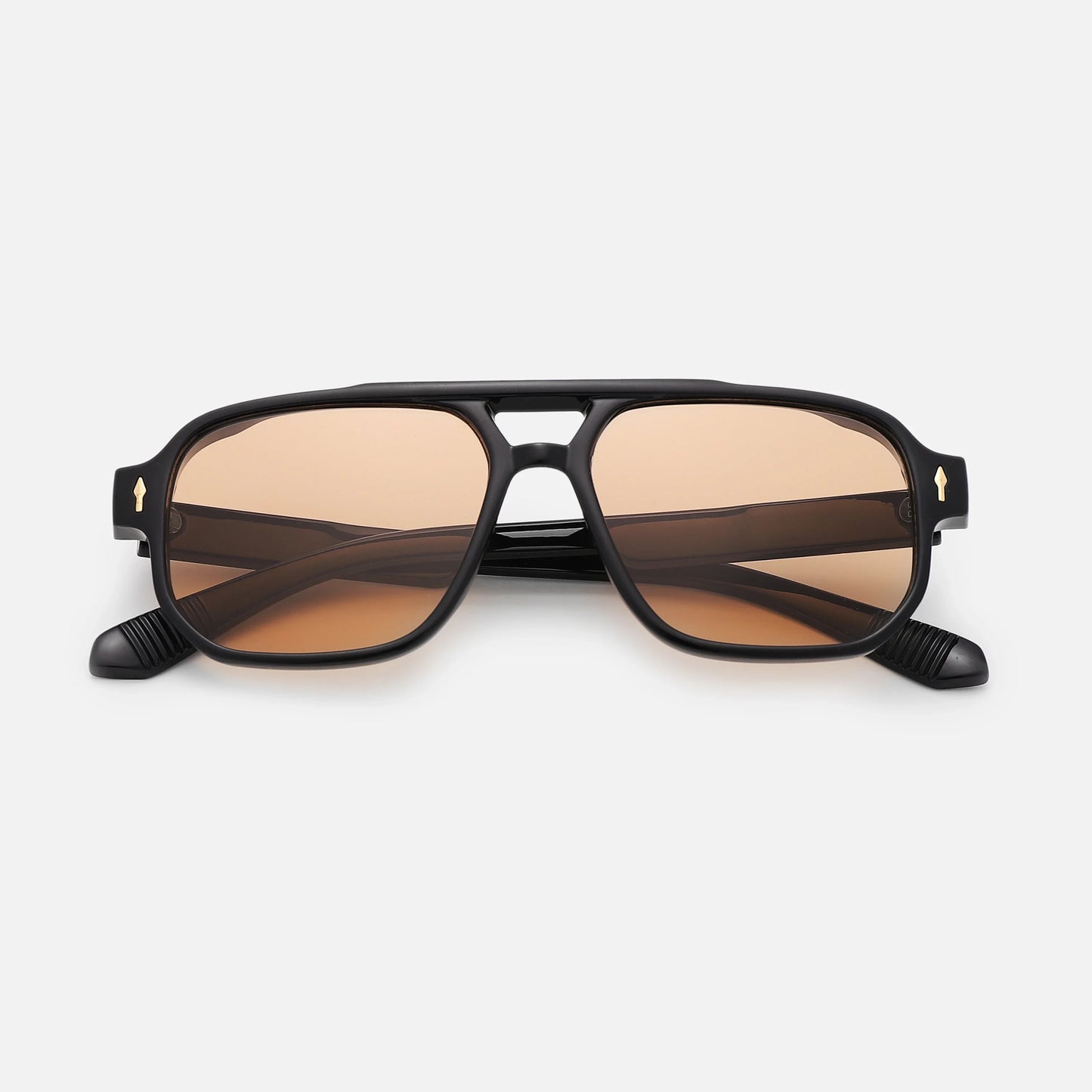 New Fashion Square Women Men Sunglasses Retro Rivets Women Brand Designer Shades UV400 Sun Glasses Gafas De Sol