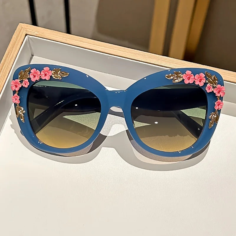 1pc Elegant Cat Eye Glasses for Women, Floral Camellia Design, Anti-Reflective PC Lens, Plastic Frame, Fashionable Beach Eyewear