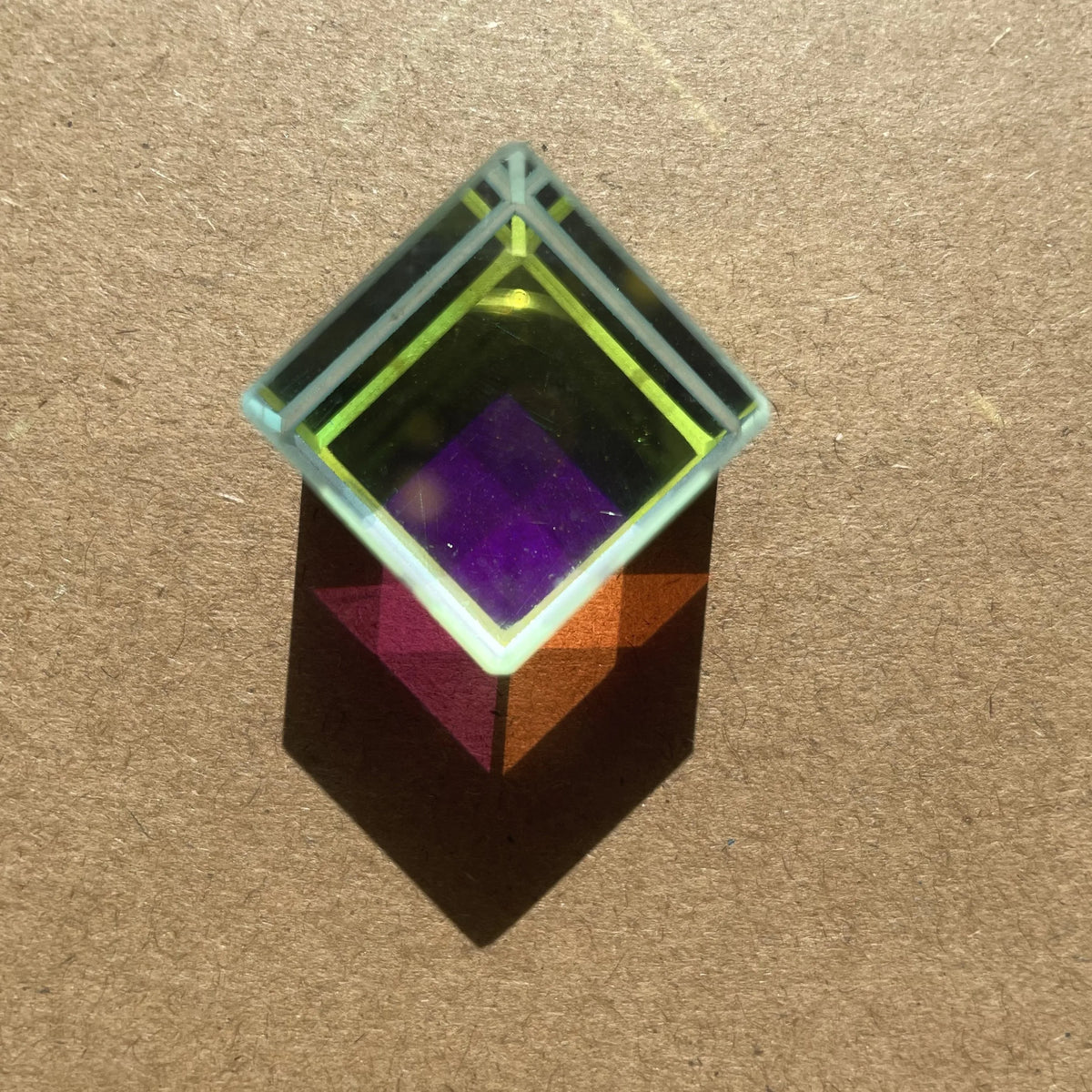 1pcs Science Magic Prism Cube 20mm Hexahedral Crystal Magic Cmy Cube 3D Color Cube Prism For Photography