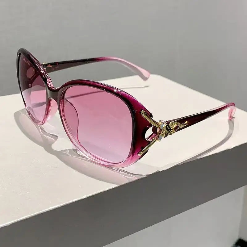 New Vintage Big Frame Sunglasses Woman Vintage Brand Travel Classic Sun Glasses Female Fashion Retro Eyewear UV400