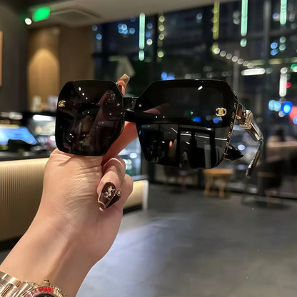 1 Pair of Classic and Fashionable Sunglasses, Personalized Uv Protection Sunglasses, Women's Polarized Sunglasses (with Leather Case), a Gift for Elders and Girlfriends